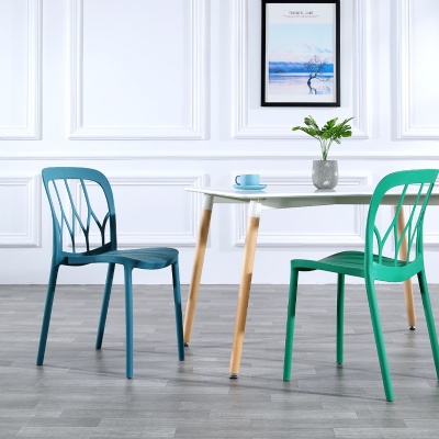 restaurant famous design modern chair in polypropylene cafe plastic chair